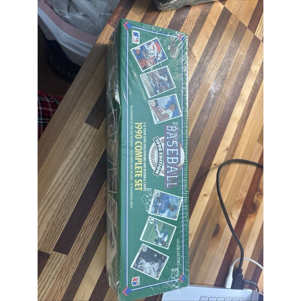Upper Deck 1990 Baseball Factory Set Factory Sealed Complete 800 Cards Box